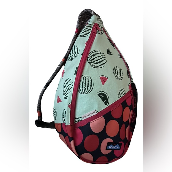 New with no tags- KAVU Paxton Pack Rope Sling Crossbody Bag - Watermelon - Picture 1 of 12